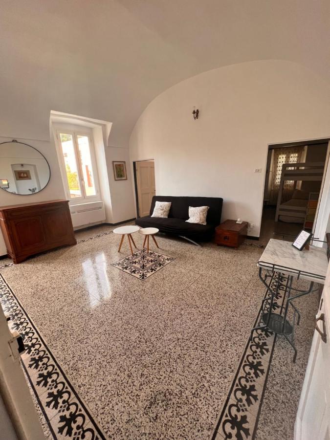 Apartmán Sea View, In The Old Town Santo Stefano Al Mare Exteriér fotografie