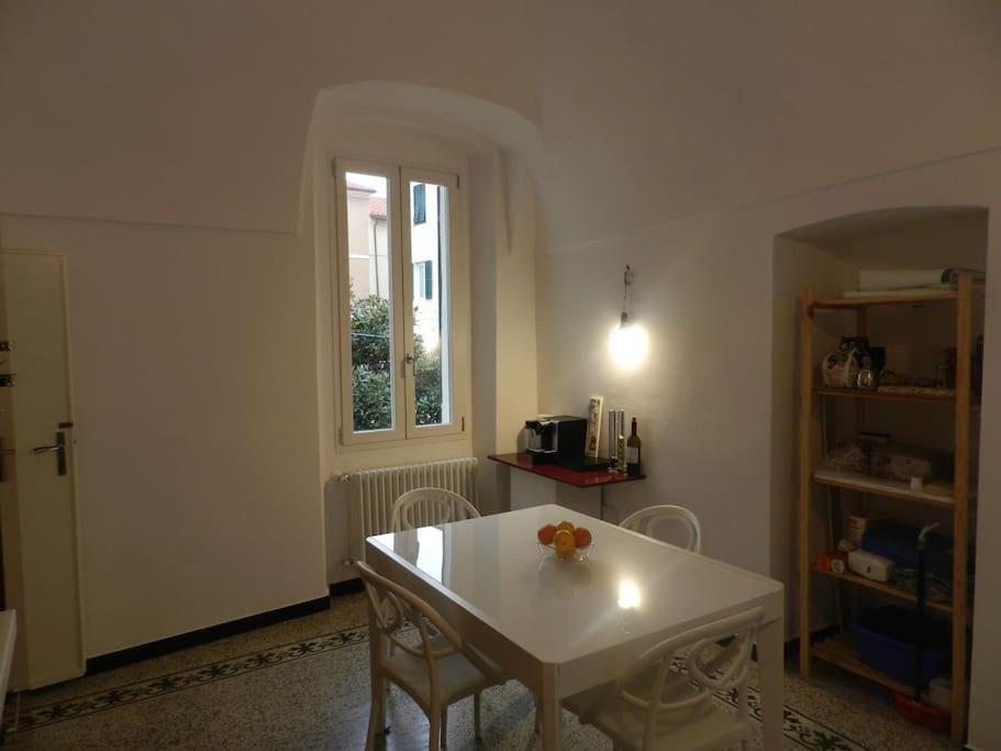 Apartmán Sea View, In The Old Town Santo Stefano Al Mare Exteriér fotografie