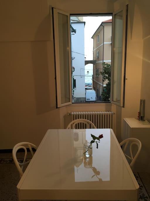 Apartmán Sea View, In The Old Town Santo Stefano Al Mare Exteriér fotografie