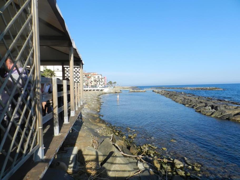 Apartmán Sea View, In The Old Town Santo Stefano Al Mare Exteriér fotografie